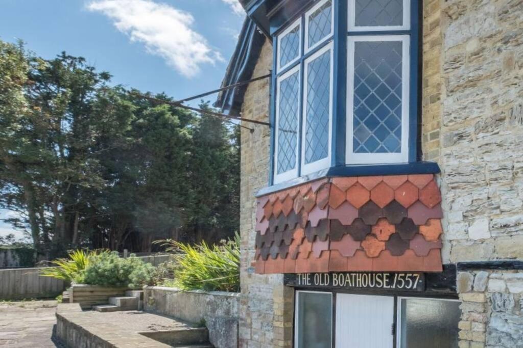 The Old Boat House, Seaview - Seafront Three Bedroom Cottage With Separate Two Bedroom Annexe Exteriör bild