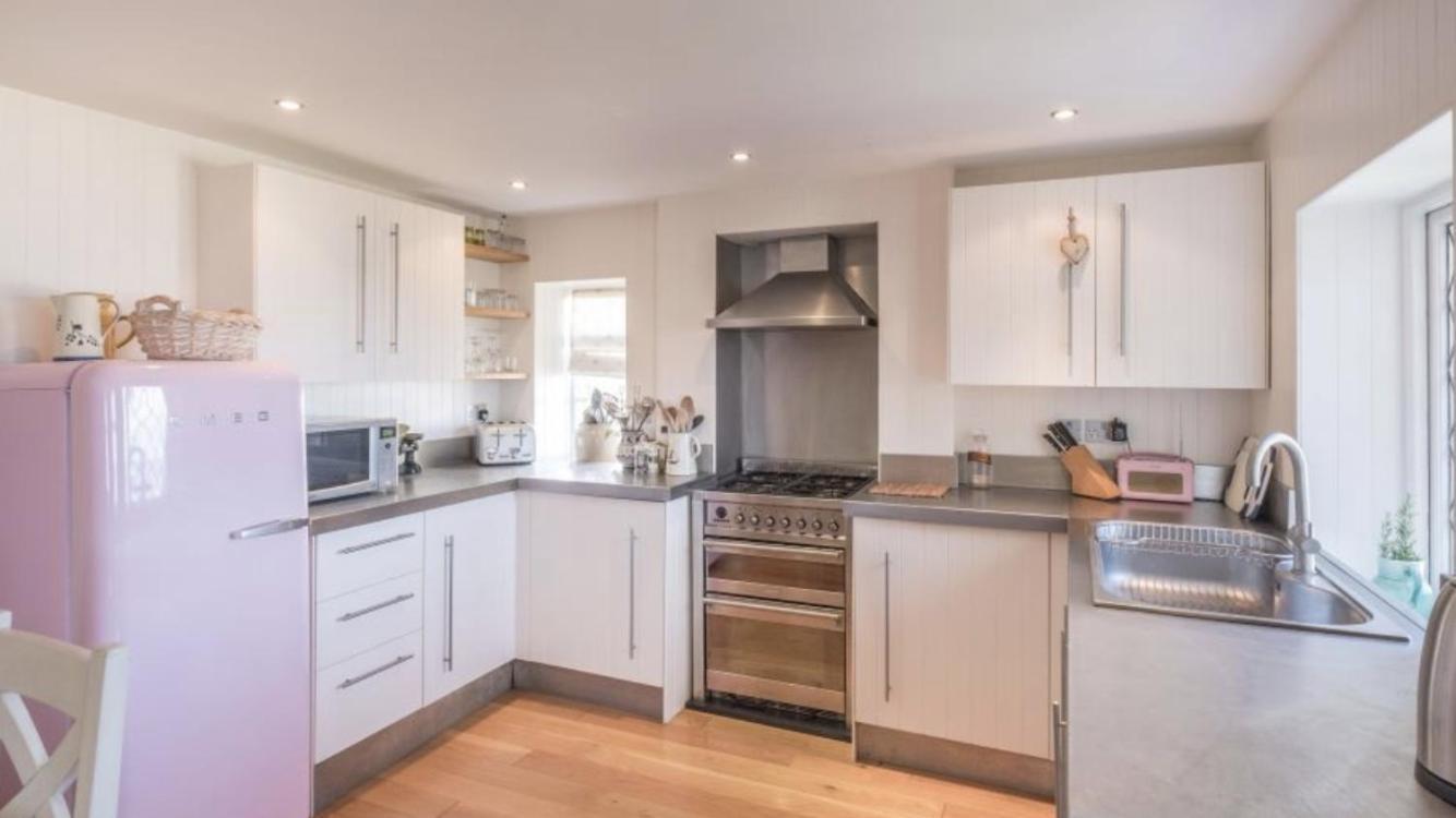 The Old Boat House, Seaview - Seafront Three Bedroom Cottage With Separate Two Bedroom Annexe Exteriör bild
